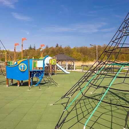 Sunset Surfingbird Apartamento Grzybowo (West Pomeranian)